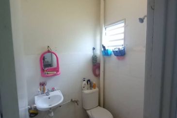 Taman Sungai Dua Utama