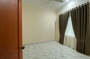 Kampung Sungai Mas Machang Kelantan Banglo dengan Tanah Luas 