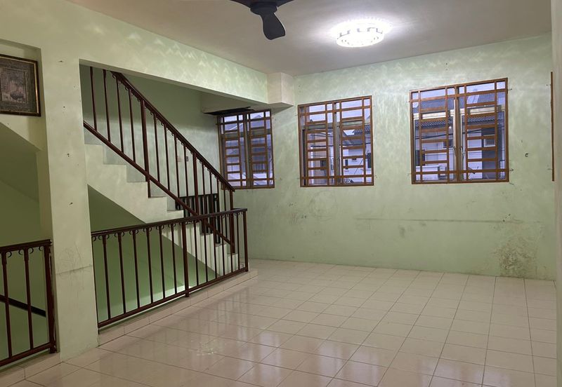 Townhouse Bukit Minyak Penang Turun Harga 
