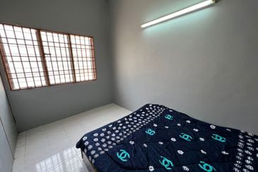 Sungai Batu Teluk Kumbar Penang Renovated Teres 