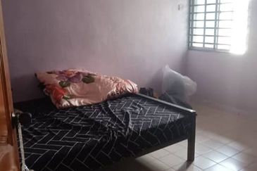 Flat Hamna Gelugor Penang Ada Strata title Harga Nego 