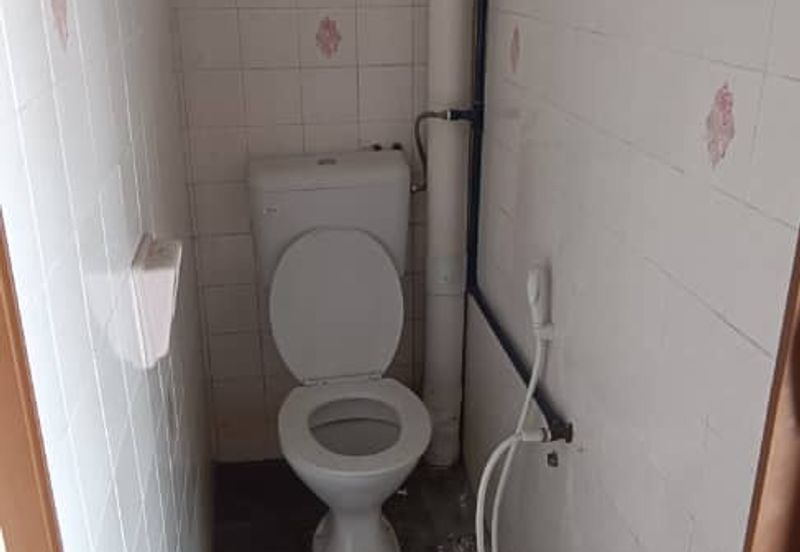 Flat Hamna Gelugor Penang Ada Strata title Harga Nego 