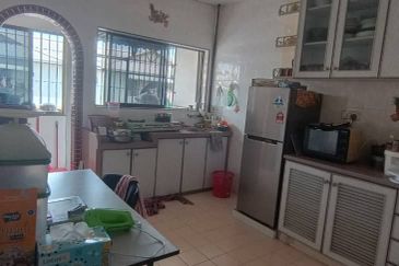 Flat Hamna Gelugor Penang Ada Strata title Harga Nego 