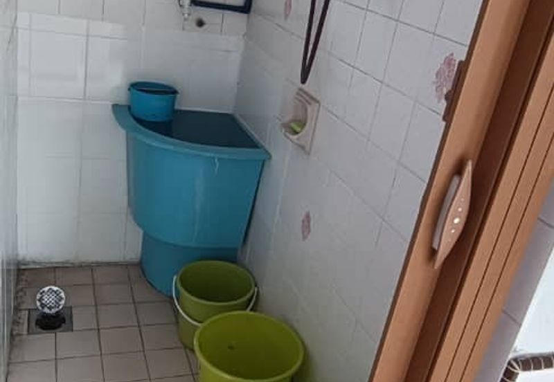 Flat Hamna Gelugor Penang Ada Strata title Harga Nego 