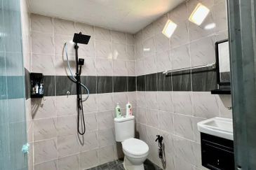 Permaipura Golf and Country Club Bedong Kedah Non Bumi Bungalow Fully Renovated 