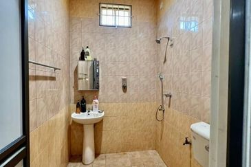 Permaipura Golf and Country Club Bedong Kedah Non Bumi Bungalow Fully Renovated 