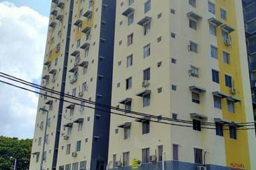 Pangsapuri Mutiara Anggun Sungai Nibong Penang Freehold and Renovated Near Queensbay Mall 