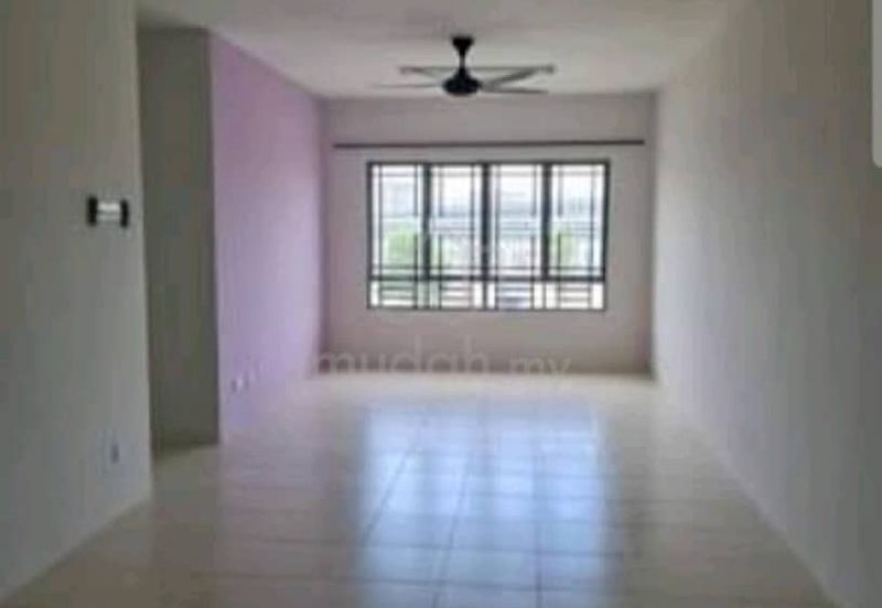 Pangsapuri Suria 1 Cassia Barat Batu Kawan Penang Level 1 ada Strata title Fully Tiles