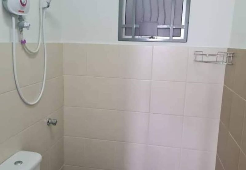 Pangsapuri Suria 1 Cassia Barat Batu Kawan Penang Level 1 ada Strata title Fully Tiles