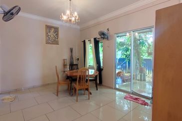 JALAN TUNKU BENDAHARA