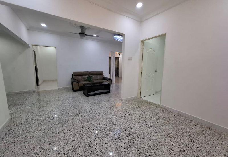 Taman Bunga Raya Sungai Petani Kedah Renovated Non Bumi Semi D Sekali Perabot 