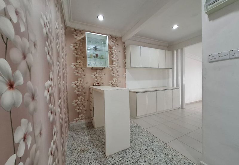 Taman Bunga Raya Sungai Petani Kedah Renovated Non Bumi Semi D Sekali Perabot 