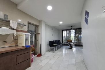 Taman Damai Padang Serai Kedah Renovated Fully Furnished Non Bumi Corner Lot 