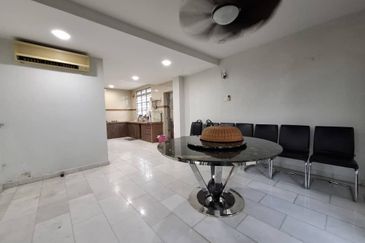 Taman Damai Padang Serai Kedah Renovated Fully Furnished Non Bumi Corner Lot 