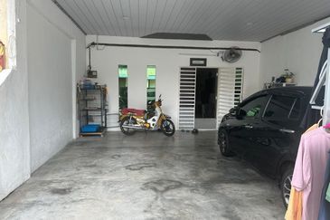 Taman Impiana Ria Bukit Mertajam Fully Reno and Extended Non Bumi Teres 