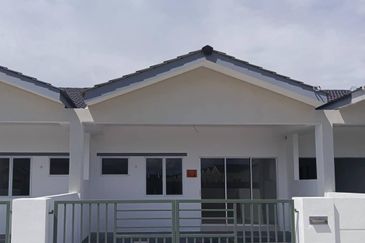 Lagenda Aman Tapah Perak Rumah Baru Siap Solar Panel Harga mirah