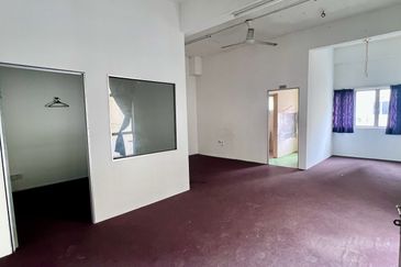 PJS 5 PJCC 1st and 2nd floor Shop Office For Rent ; 7min to Sunway Pyramid