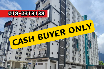 SPECIAL FOR CASH BUYER!!! Ready Tenant Inside DIRECT OWNER FULLY FURNISH Freehold Studio for SALE, Gated Guarded