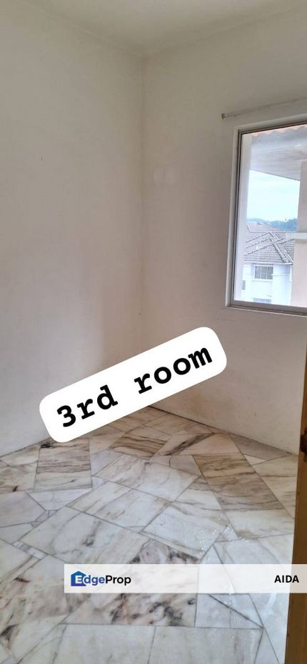 RESIDENSI WARNASARI 3 APARTMENT PUNCAK ALAM FOR SALE DEKAT DENGAN UITM GOOD FOR INVESTMENT , Selangor, Bandar Puncak Alam