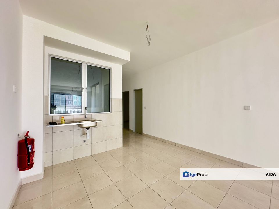 Residensi Vista Hijauan Taman Universiti Kajang 385k! below market value!, Selangor, Bangi