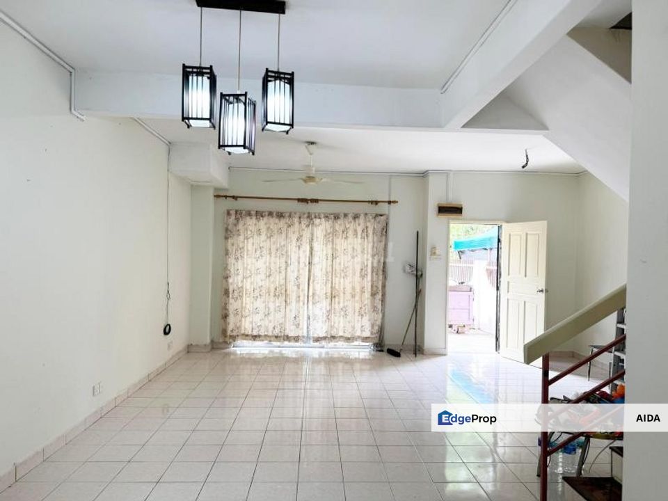 Taman Bukit Emas Balakong, teres 2 tingkat FREEHOLD 520k, Selangor, Balakong