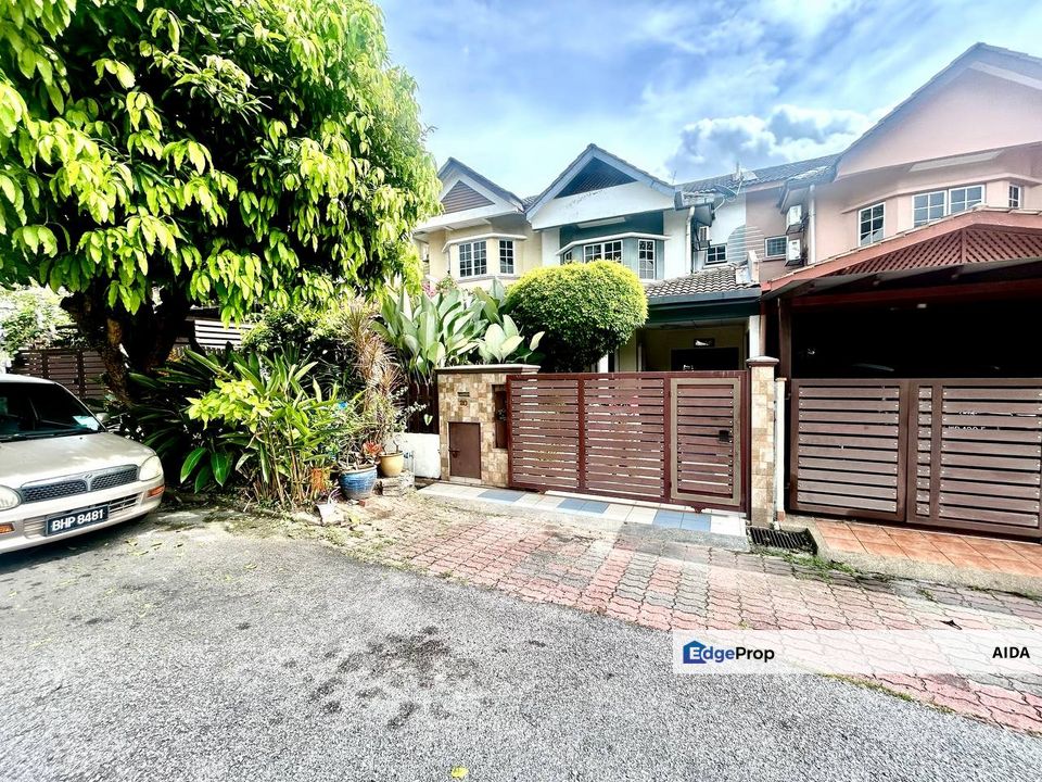 DOUBLE STOREY TERRACE @ SEKSYEN 7, JALAN FERUM 4, Murah 670k (nego), Selangor, Shah Alam