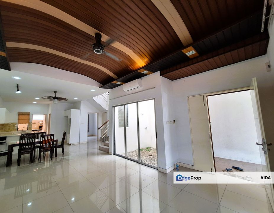 Teres 2Tingat Jalan Selasih U12/21B For rent RM2400, Selangor, Shah Alam