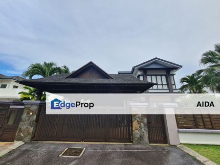 Renovated  & fully furnished! 2-Storey Bungalow, Saujana Villa Kajang , Selangor, Kajang