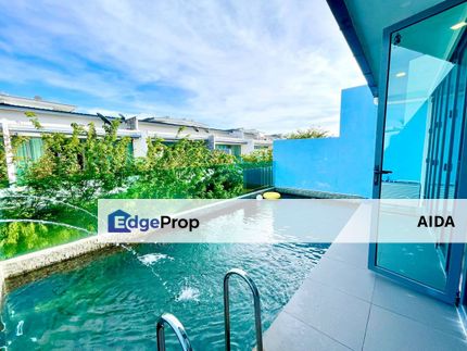 WITH SWIMMING POOL!! 3 Storey Superlink Reflexion Taman Nusaputra Timur, Puchong, Selangor, Puchong