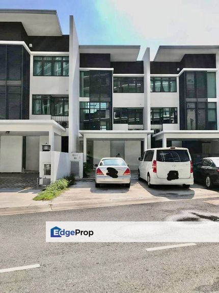 3 STOREY with 1 GROUND FLOOR CRISTAL SERIN RESIDENCE, CYBERJAYA, Selangor, Cyberjaya