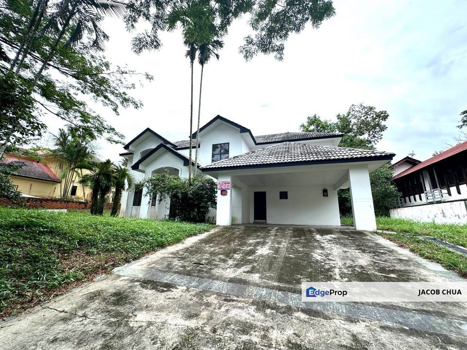 Leisure Farm 2 storey Bungalow House Partially Furnished for Rent for