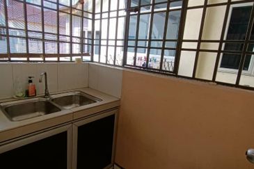 Pangsapuri Taman Seri Setanggi