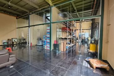 Nusa Cemerlang Industrial Park