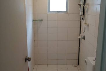 Dedaun Hijau (Greenfield Regency)