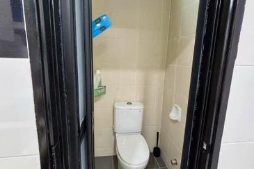 D'Summit Residences @ Kempas Utama