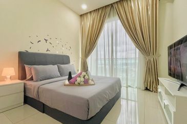 Paragon Suites @ CIQ