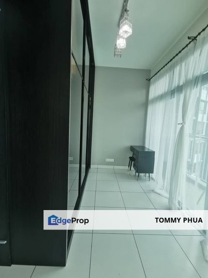 Sky Peak Setia Tropika 3 Bedroom & 2 bathrooms rent RM1900, Johor, Setia Tropika