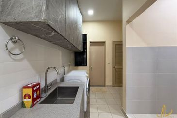 3 Semi-D house Setia Utama Setia Alam next By Water Elmeri Montana