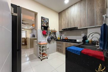 3 Semi-D house Setia Utama Setia Alam next By Water Elmeri Montana