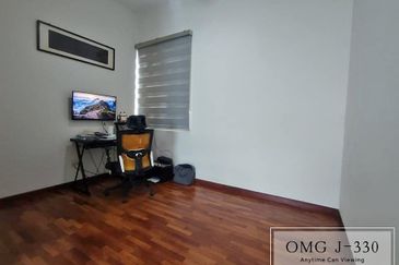 3 Storey Semi-D house Setia Utama 1 Setia Alam Renovated 