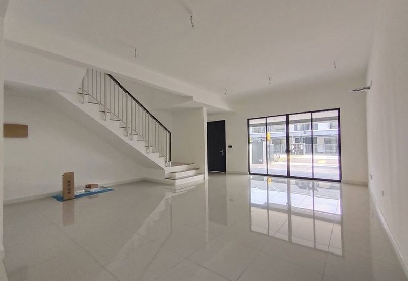 Nadira 3 @ Bukit Raja