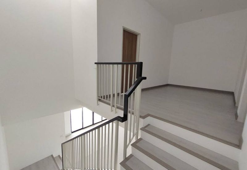 Nadira 3 @ Bukit Raja