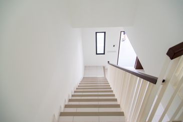 Jalan Setia Permai U13/43