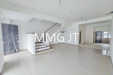 Casira 3 @ Bandar Bukit Raja