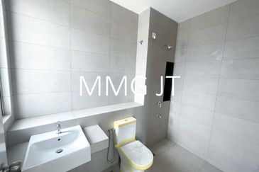 Casira 3 @ Bandar Bukit Raja