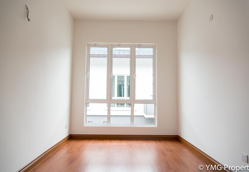 Setia Alam Setia Utama 1