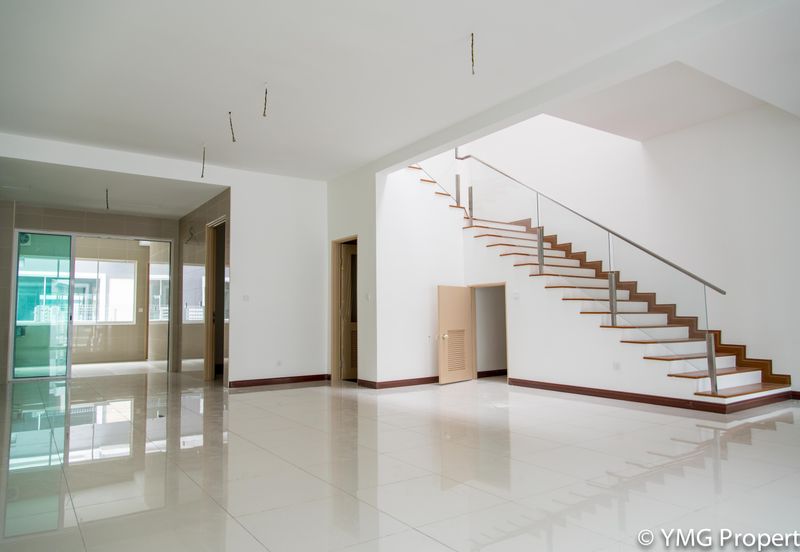 Setia Alam Setia Utama 1