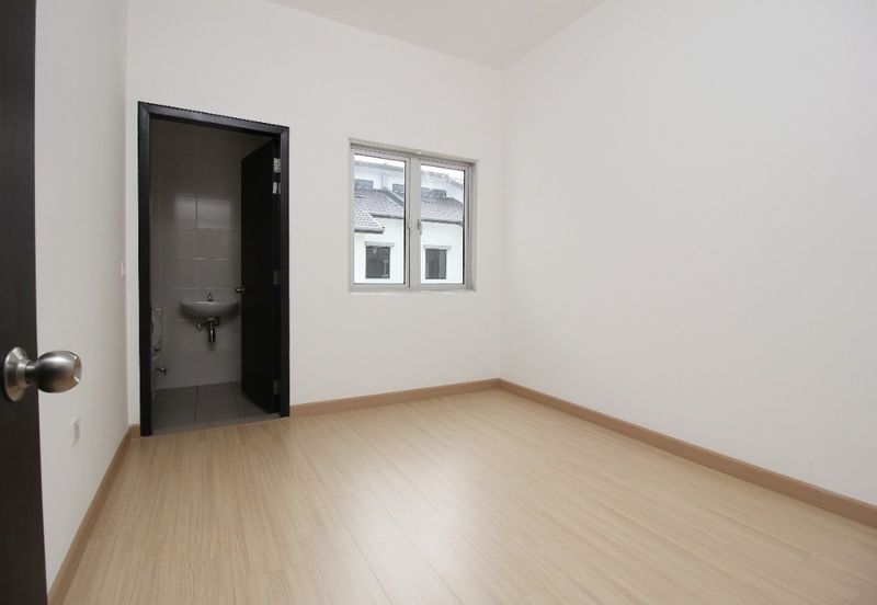 Taman Kyra Bandar Bukit Raja