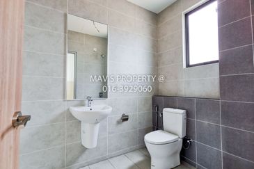 Ayra @ Bandar Bukit Raja