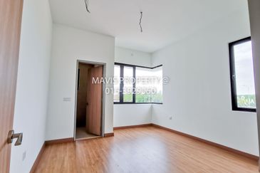 Ayra @ Bandar Bukit Raja